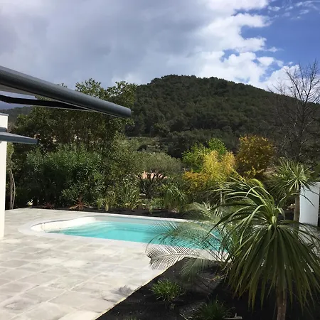 Avec Piscine Près Des Plages * Carqueiranne