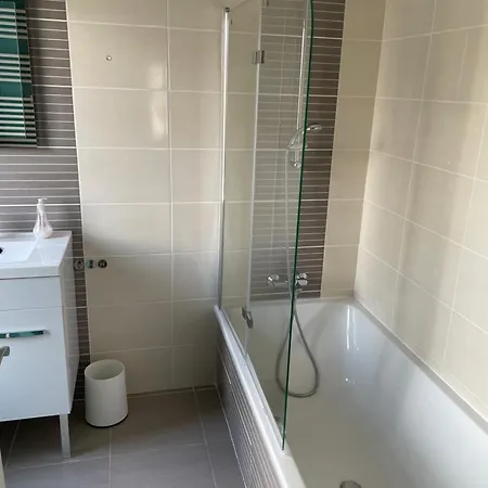 Vila Avec Piscine Pres Des Plages *