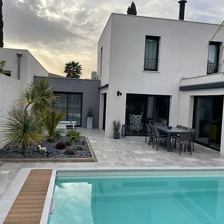 Avec Piscine Pres Des Plages Vila *