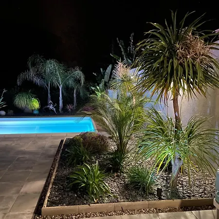 Vila Avec Piscine Pres Des Plages