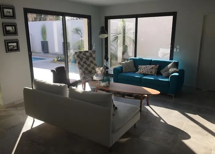 Avec Piscine Pres Des Plages Villa *